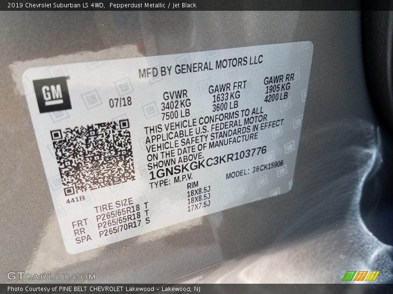 Pepperdust Metallic / Jet Black 2019 Chevrolet Suburban LS 4WD