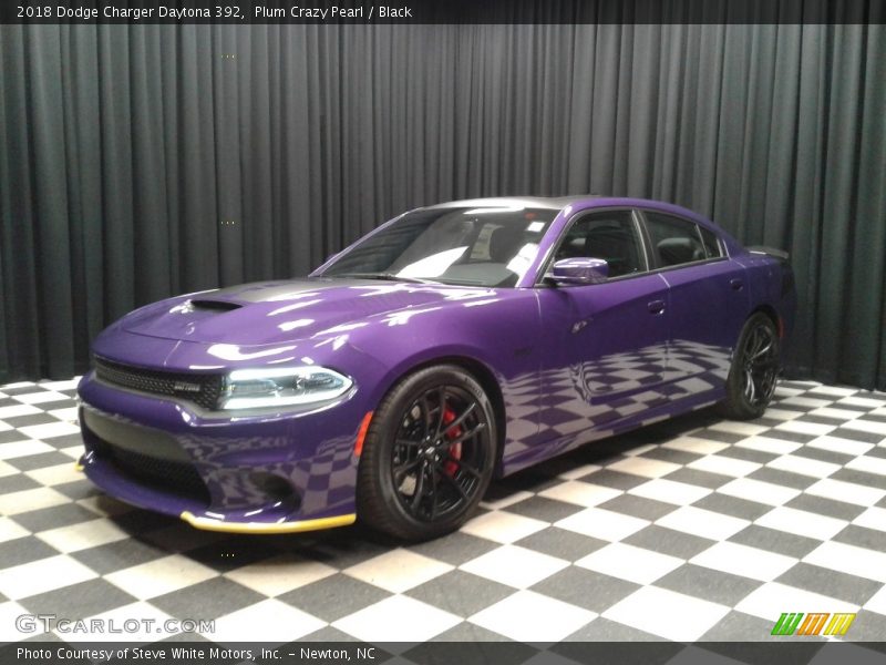 Plum Crazy Pearl / Black 2018 Dodge Charger Daytona 392