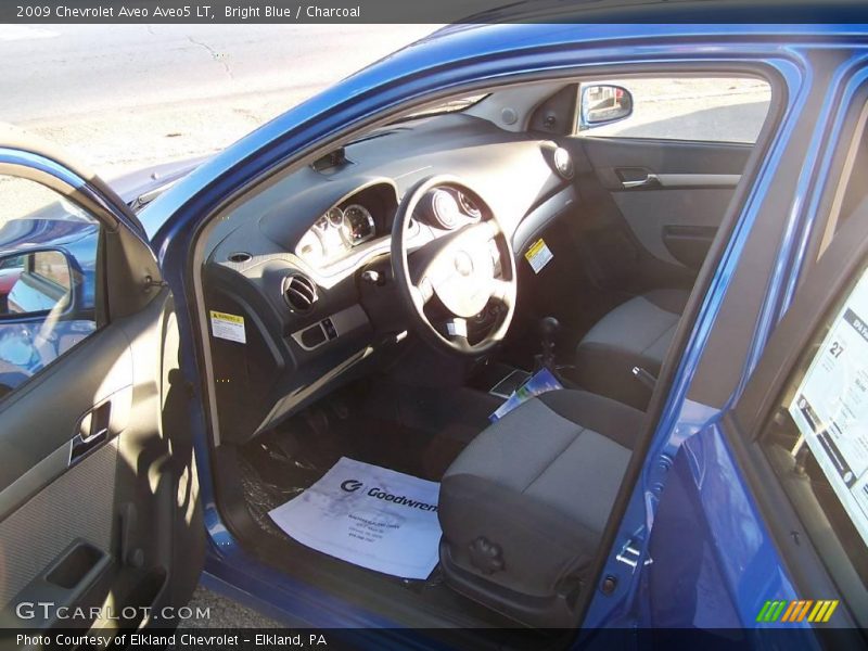 Bright Blue / Charcoal 2009 Chevrolet Aveo Aveo5 LT