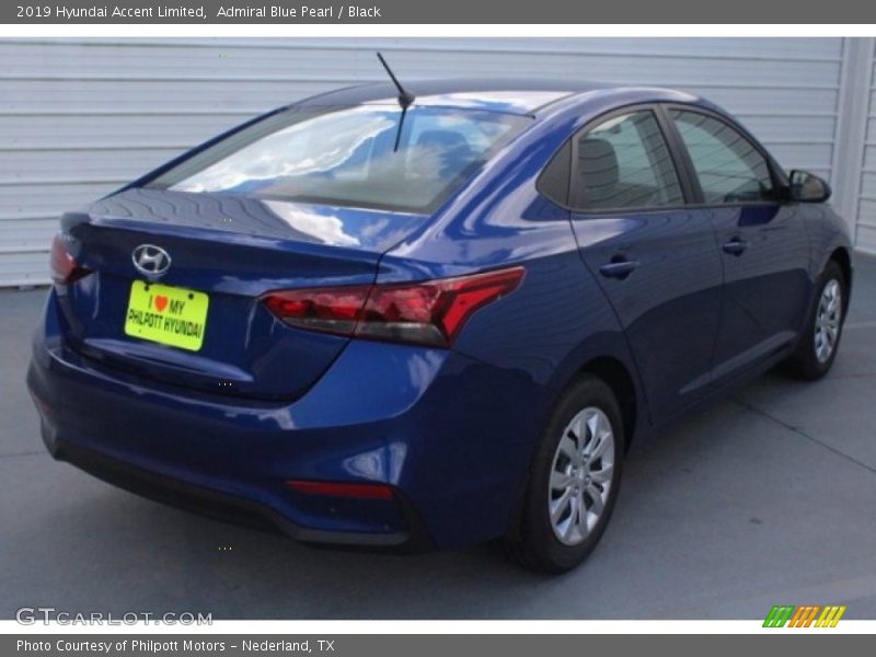 Admiral Blue Pearl / Black 2019 Hyundai Accent Limited