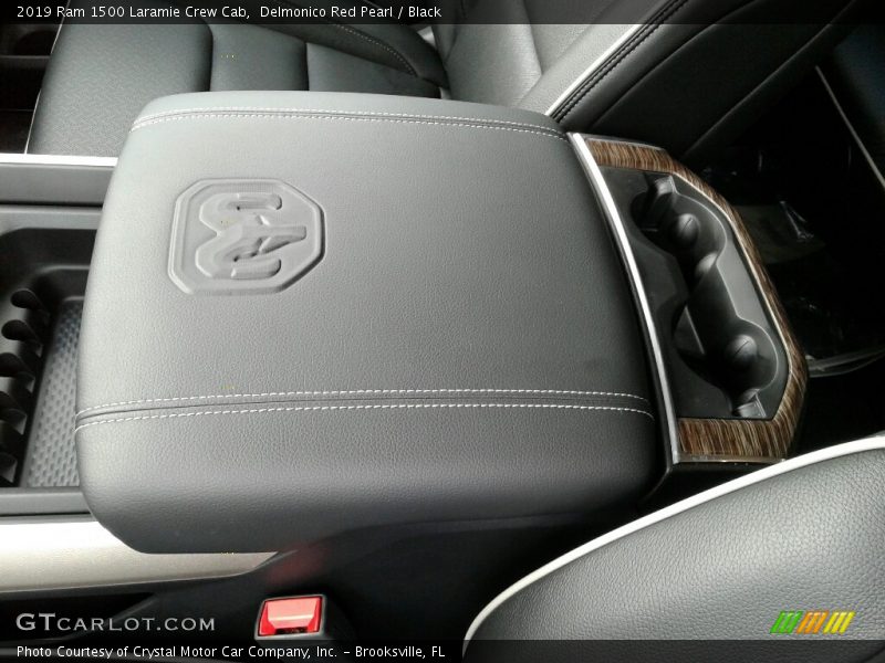 Delmonico Red Pearl / Black 2019 Ram 1500 Laramie Crew Cab