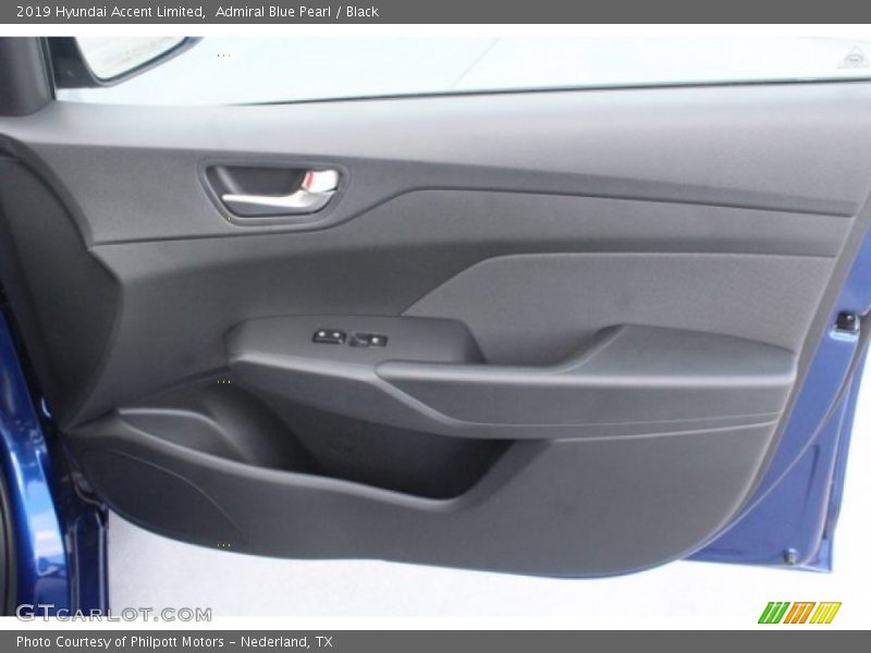 Admiral Blue Pearl / Black 2019 Hyundai Accent Limited