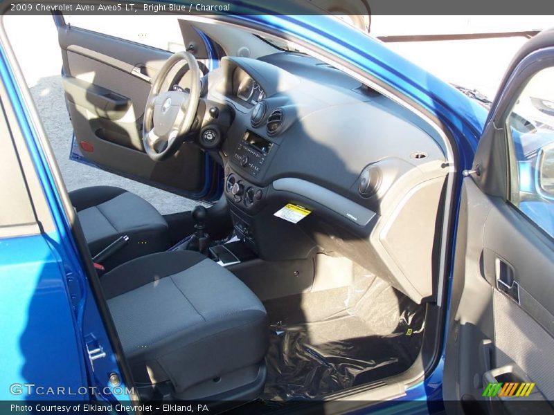 Bright Blue / Charcoal 2009 Chevrolet Aveo Aveo5 LT