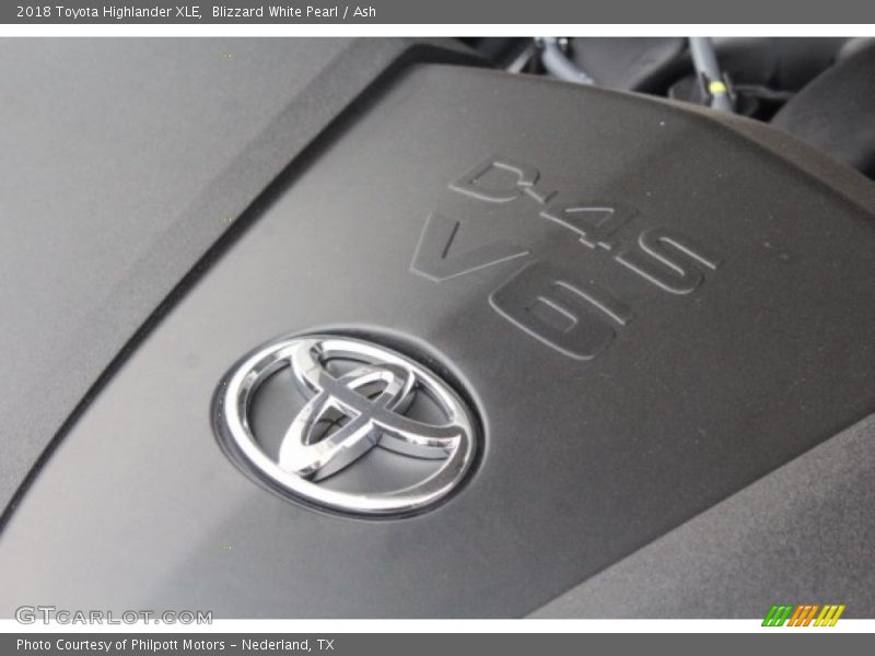 Blizzard White Pearl / Ash 2018 Toyota Highlander XLE