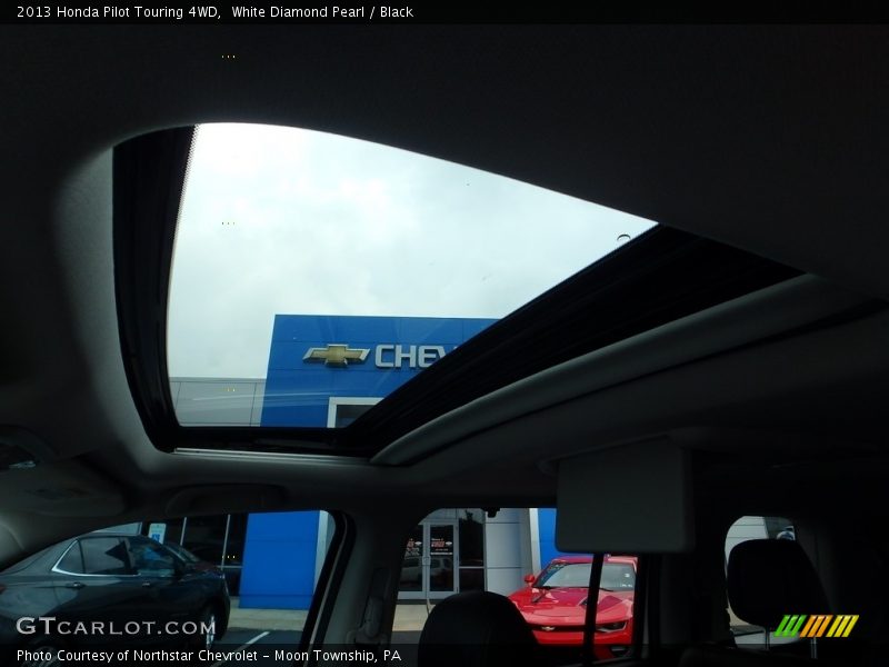 White Diamond Pearl / Black 2013 Honda Pilot Touring 4WD