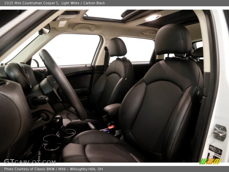 Light White / Carbon Black 2015 Mini Countryman Cooper S