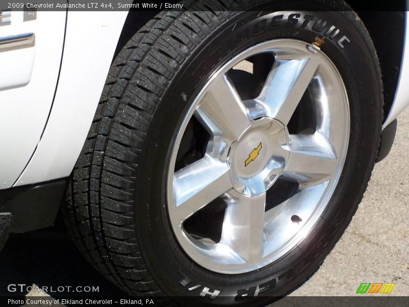 Summit White / Ebony 2009 Chevrolet Avalanche LTZ 4x4