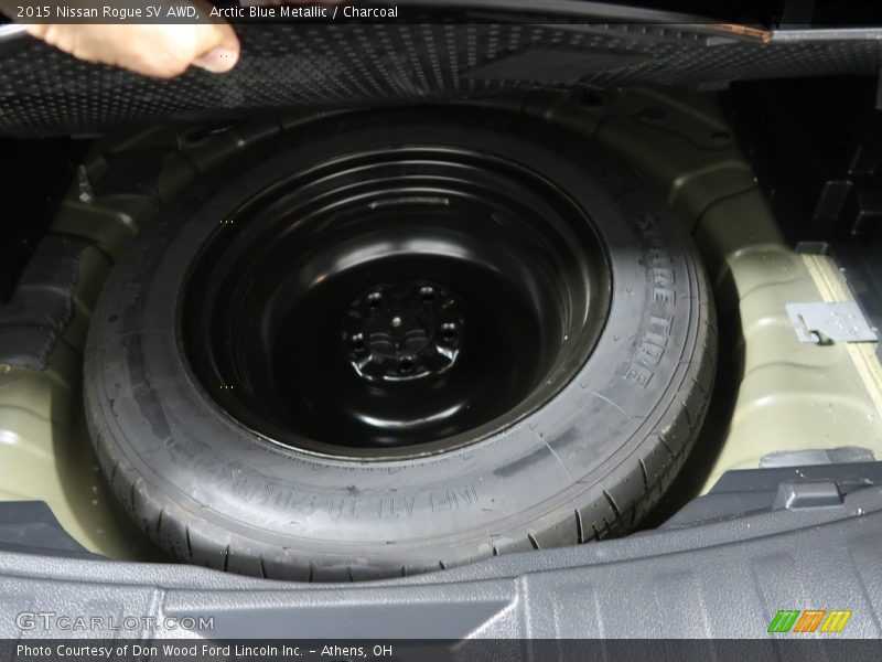 Arctic Blue Metallic / Charcoal 2015 Nissan Rogue SV AWD