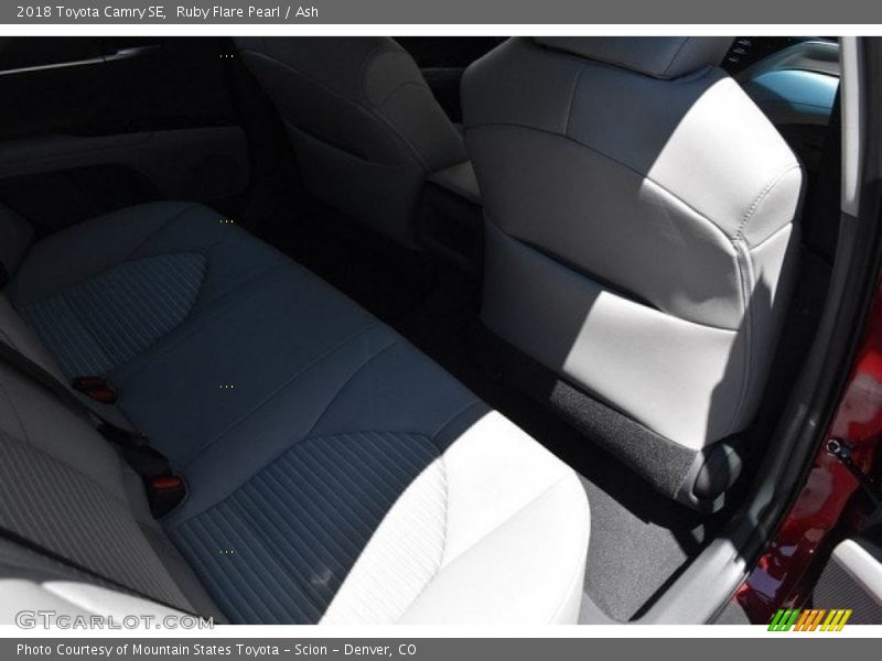 Ruby Flare Pearl / Ash 2018 Toyota Camry SE