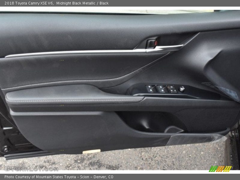 Midnight Black Metallic / Black 2018 Toyota Camry XSE V6