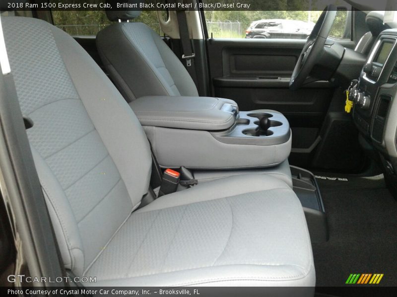 Brilliant Black Crystal Pearl / Black/Diesel Gray 2018 Ram 1500 Express Crew Cab