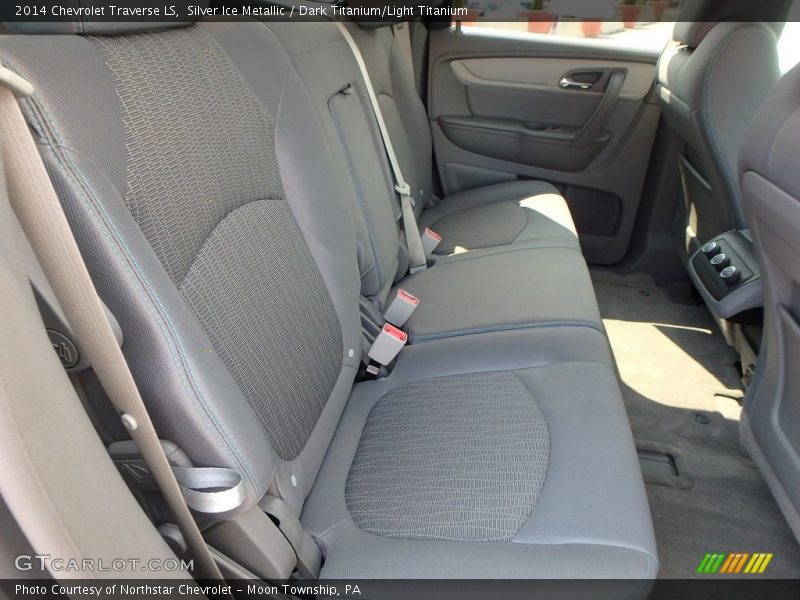Silver Ice Metallic / Dark Titanium/Light Titanium 2014 Chevrolet Traverse LS
