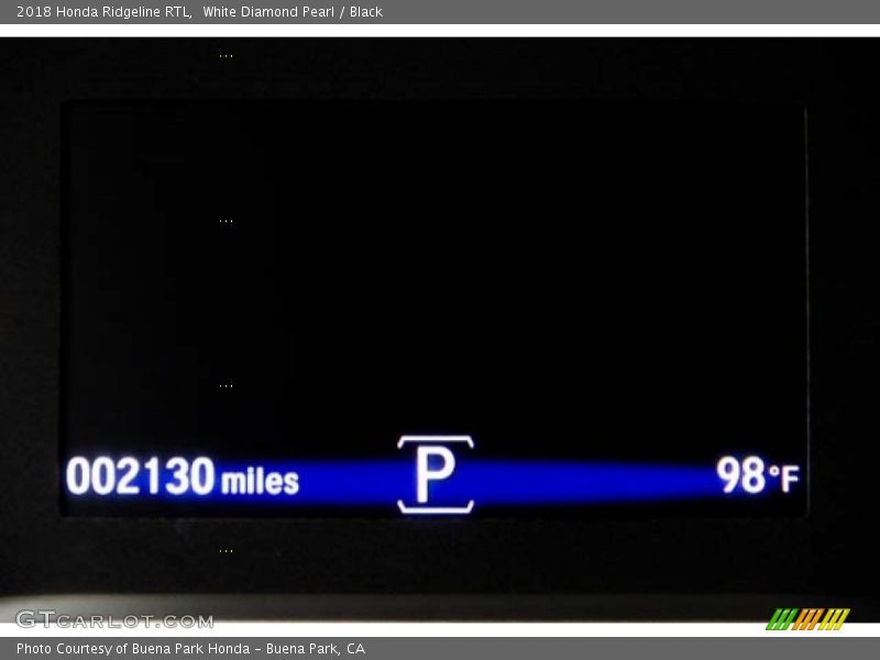 White Diamond Pearl / Black 2018 Honda Ridgeline RTL