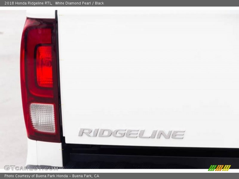 White Diamond Pearl / Black 2018 Honda Ridgeline RTL