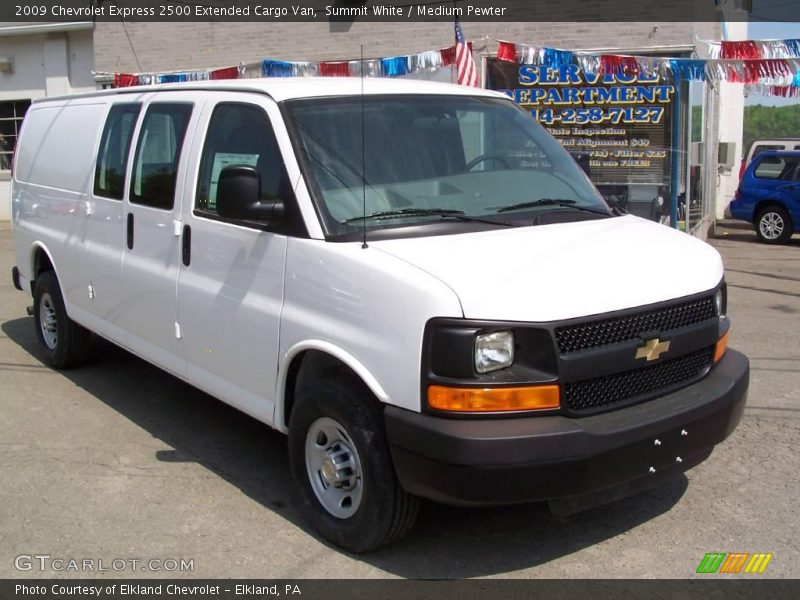 Summit White / Medium Pewter 2009 Chevrolet Express 2500 Extended Cargo Van