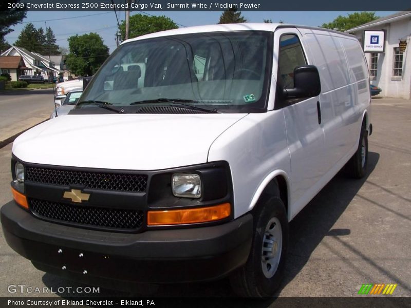 Summit White / Medium Pewter 2009 Chevrolet Express 2500 Extended Cargo Van