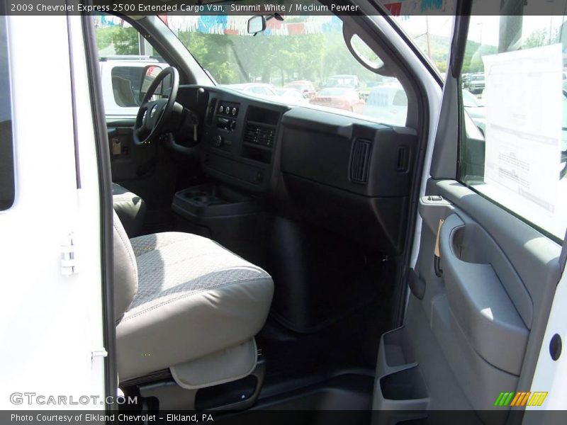 Summit White / Medium Pewter 2009 Chevrolet Express 2500 Extended Cargo Van