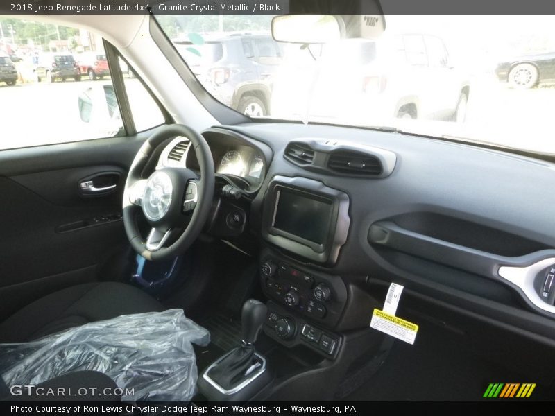 Granite Crystal Metallic / Black 2018 Jeep Renegade Latitude 4x4