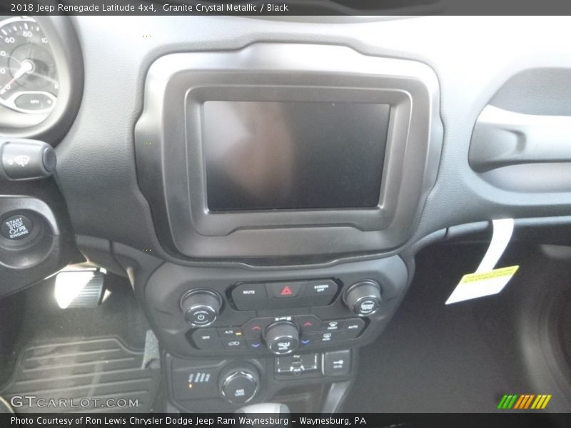 Granite Crystal Metallic / Black 2018 Jeep Renegade Latitude 4x4