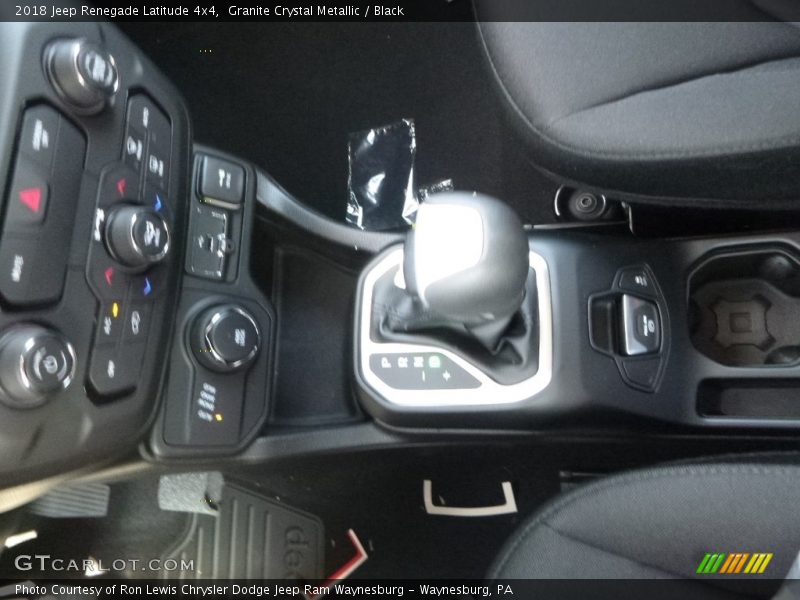 Granite Crystal Metallic / Black 2018 Jeep Renegade Latitude 4x4