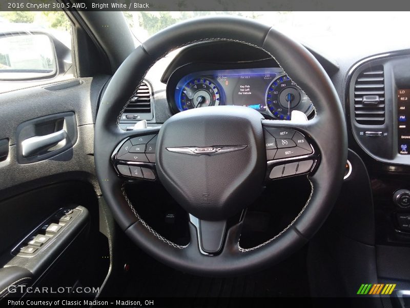 Bright White / Black 2016 Chrysler 300 S AWD