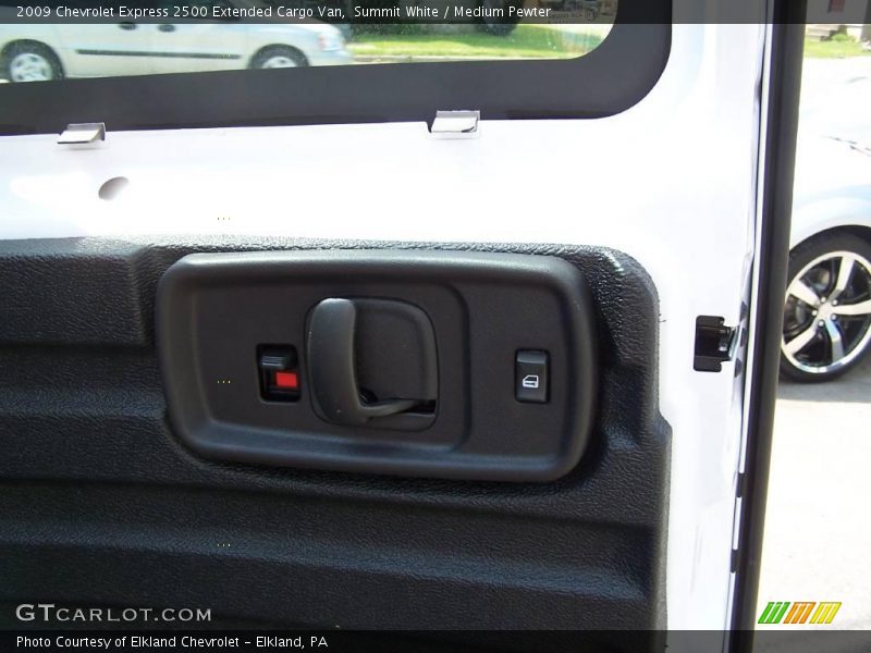 Summit White / Medium Pewter 2009 Chevrolet Express 2500 Extended Cargo Van