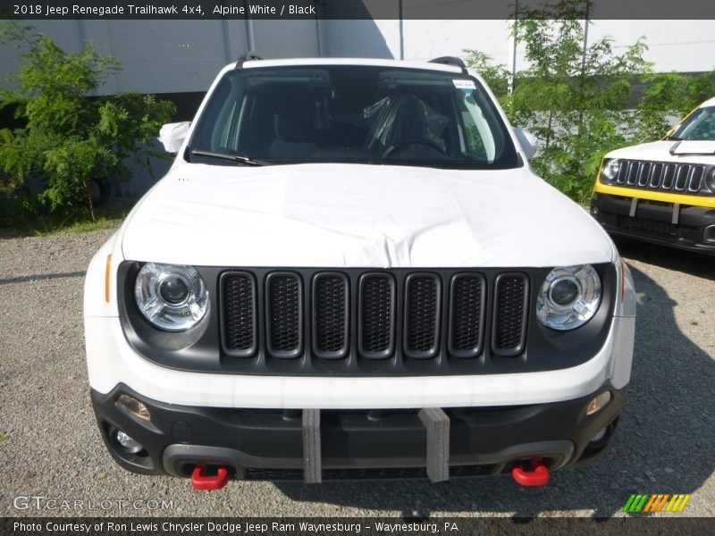 Alpine White / Black 2018 Jeep Renegade Trailhawk 4x4