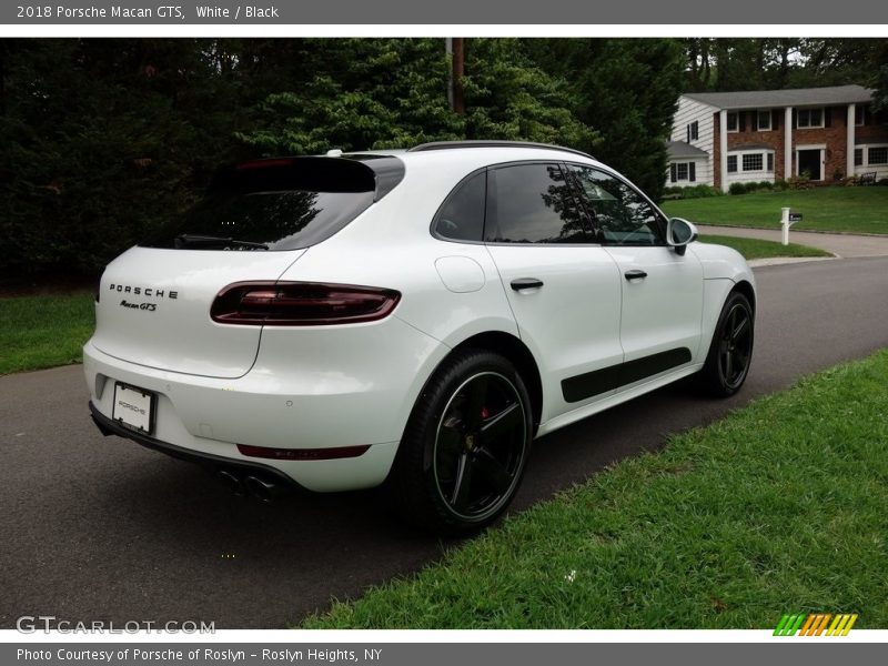 White / Black 2018 Porsche Macan GTS