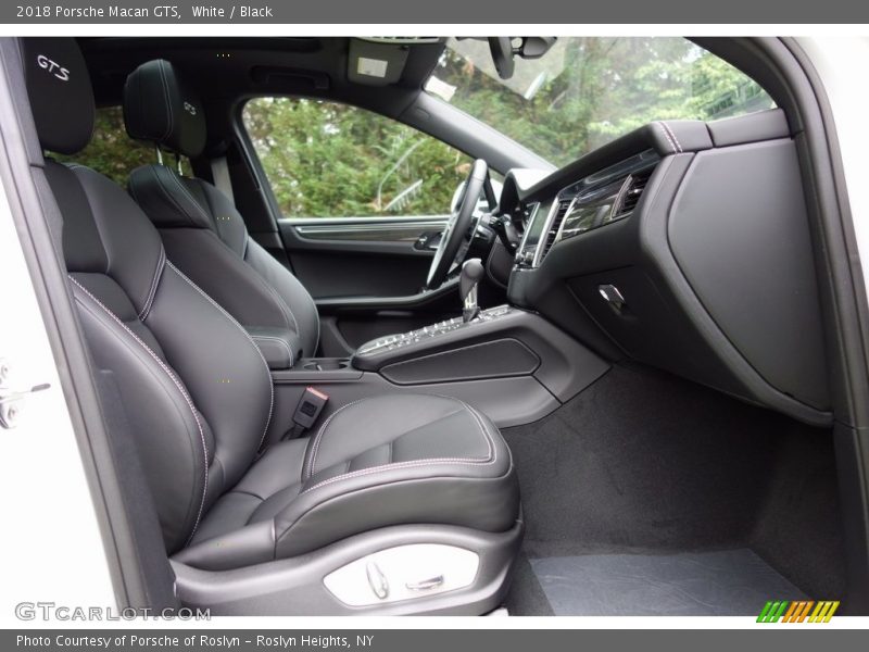 White / Black 2018 Porsche Macan GTS