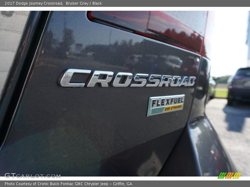 Bruiser Grey / Black 2017 Dodge Journey Crossroad