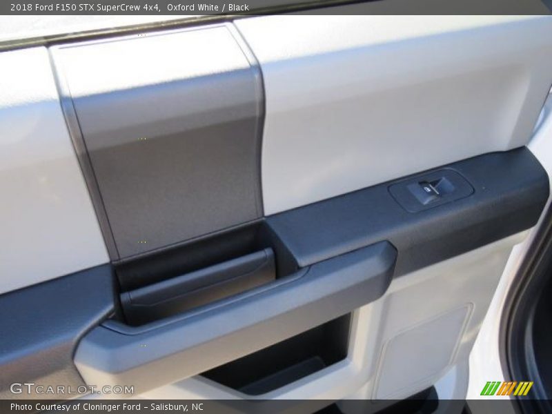 Oxford White / Black 2018 Ford F150 STX SuperCrew 4x4