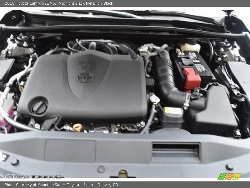 Midnight Black Metallic / Black 2018 Toyota Camry XSE V6
