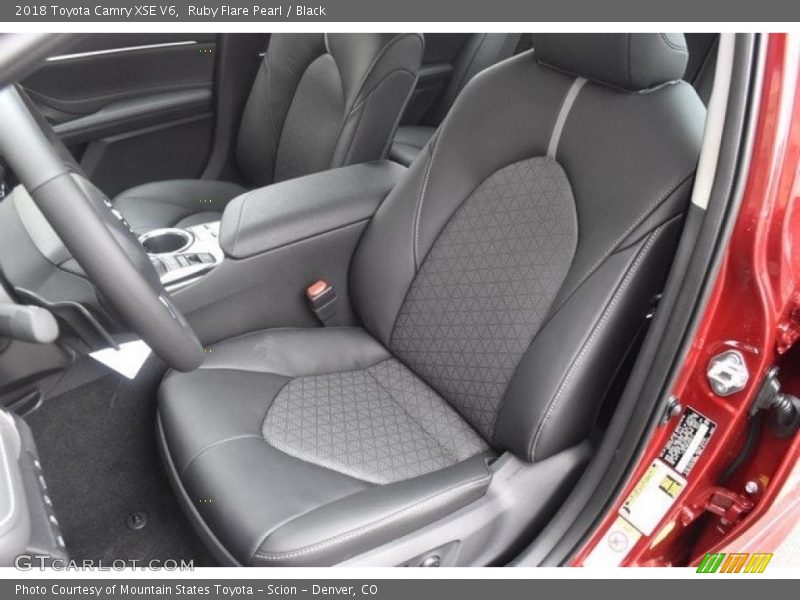 Ruby Flare Pearl / Black 2018 Toyota Camry XSE V6