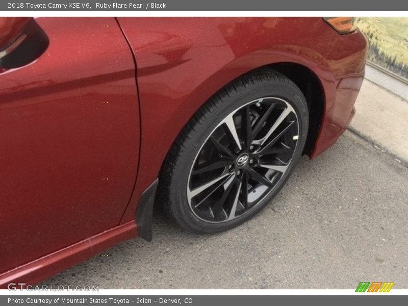 Ruby Flare Pearl / Black 2018 Toyota Camry XSE V6