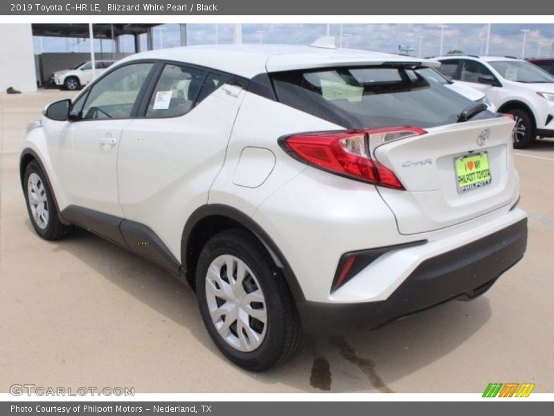 Blizzard White Pearl / Black 2019 Toyota C-HR LE