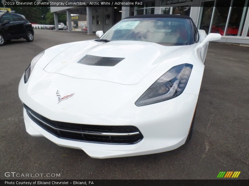 Arctic White / Adrenaline Red 2019 Chevrolet Corvette Stingray Convertible