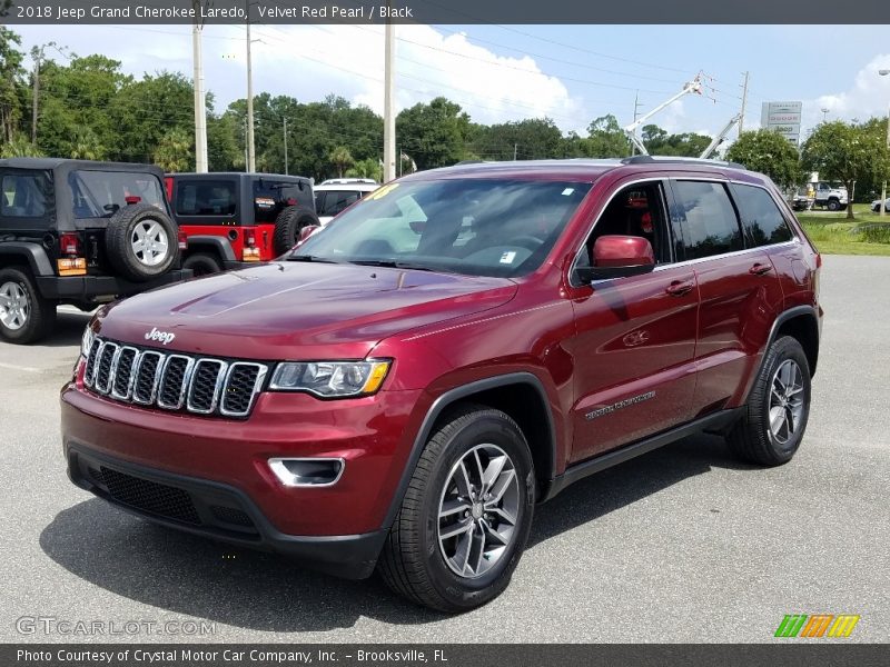 Velvet Red Pearl / Black 2018 Jeep Grand Cherokee Laredo