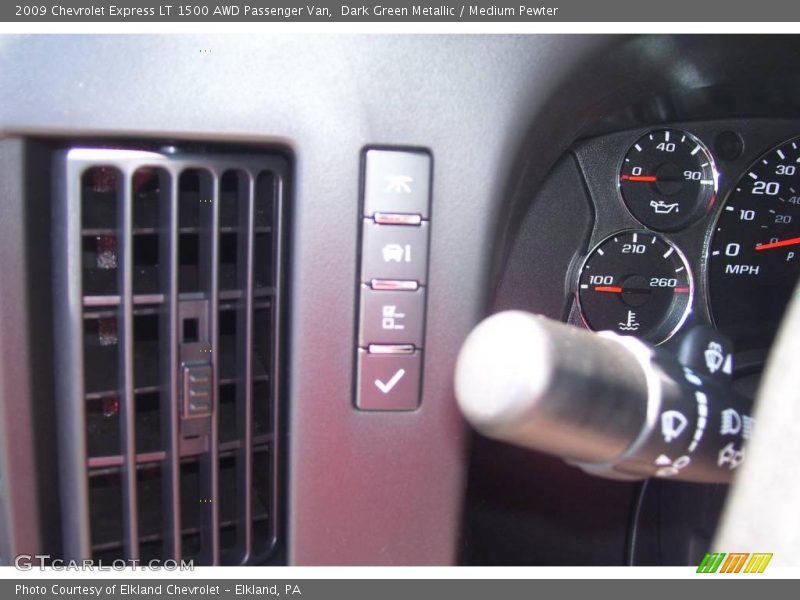 Dark Green Metallic / Medium Pewter 2009 Chevrolet Express LT 1500 AWD Passenger Van