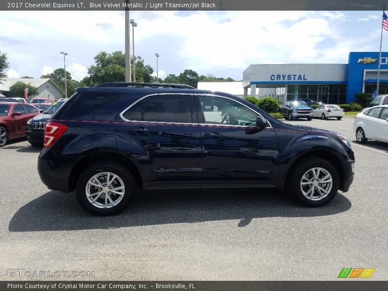 Blue Velvet Metallic / Light Titanium/Jet Black 2017 Chevrolet Equinox LT
