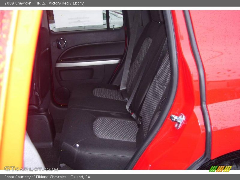 Victory Red / Ebony 2009 Chevrolet HHR LS