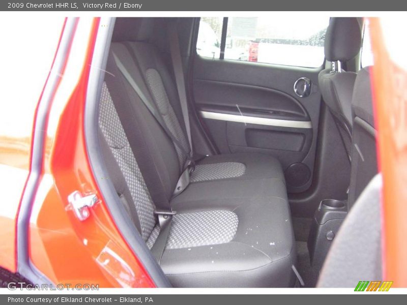 Victory Red / Ebony 2009 Chevrolet HHR LS