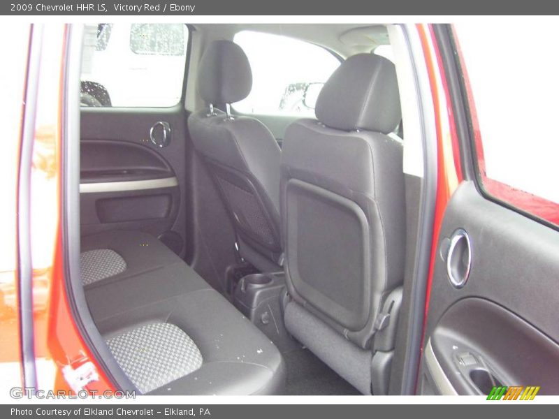 Victory Red / Ebony 2009 Chevrolet HHR LS