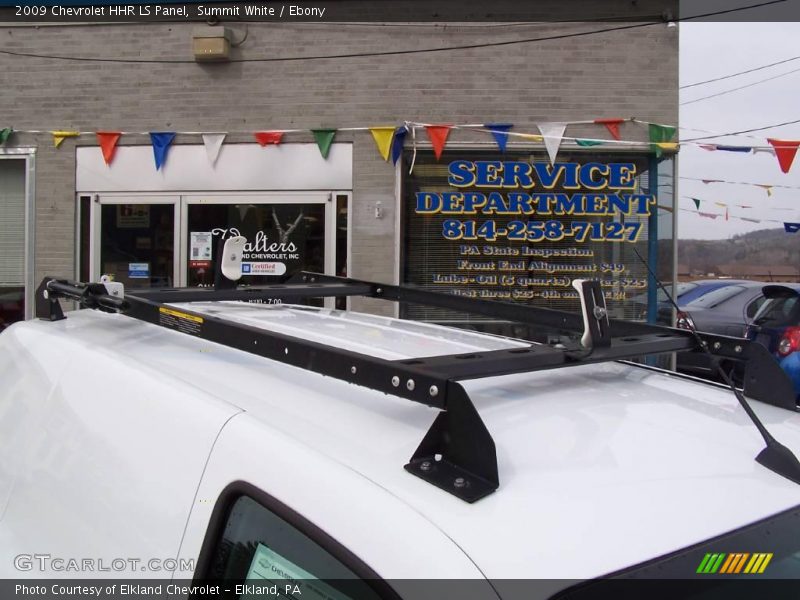 Summit White / Ebony 2009 Chevrolet HHR LS Panel