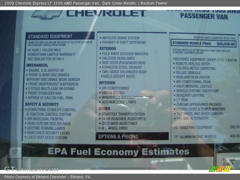 Dark Green Metallic / Medium Pewter 2009 Chevrolet Express LT 1500 AWD Passenger Van
