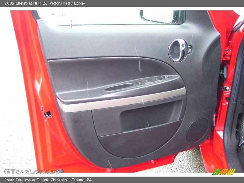 Victory Red / Ebony 2009 Chevrolet HHR LS