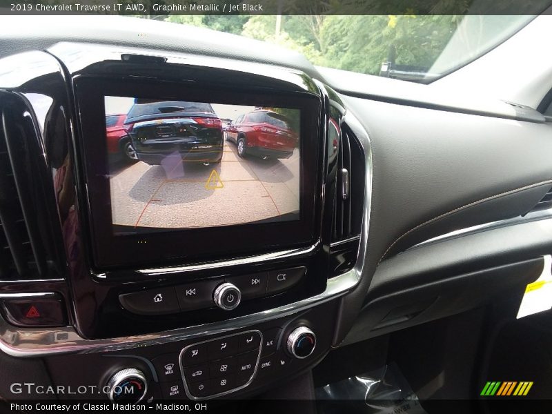 Graphite Metallic / Jet Black 2019 Chevrolet Traverse LT AWD