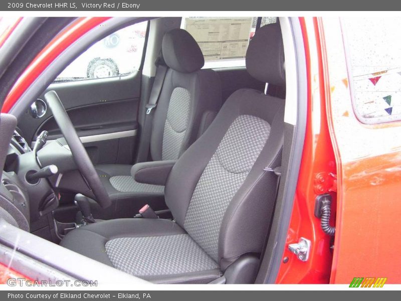 Victory Red / Ebony 2009 Chevrolet HHR LS