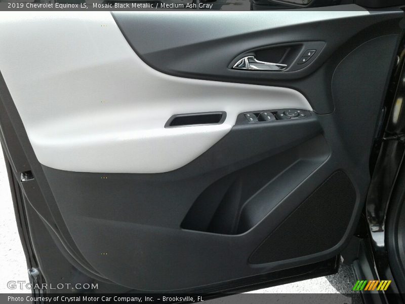 Mosaic Black Metallic / Medium Ash Gray 2019 Chevrolet Equinox LS