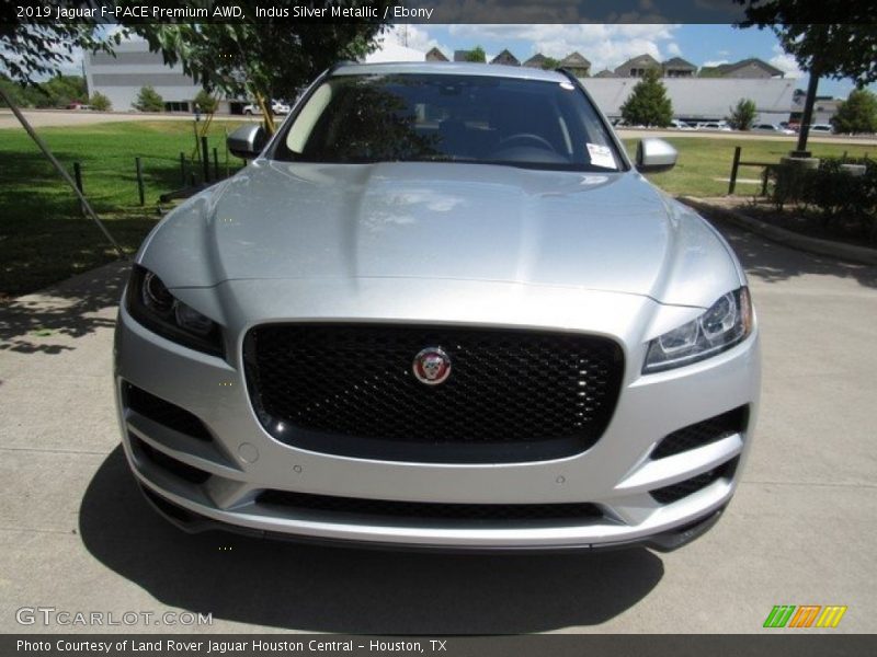 Indus Silver Metallic / Ebony 2019 Jaguar F-PACE Premium AWD