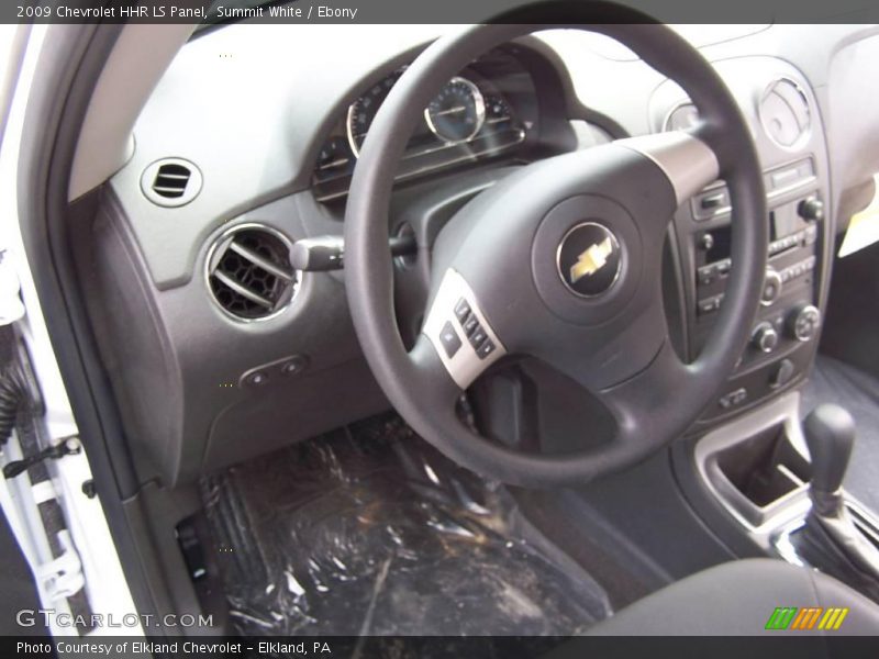 Summit White / Ebony 2009 Chevrolet HHR LS Panel